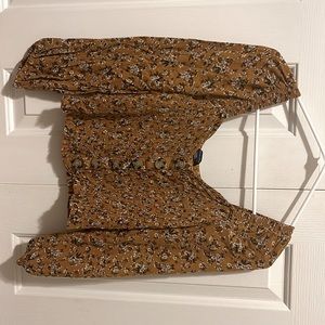 Floral cropped off the shoulder